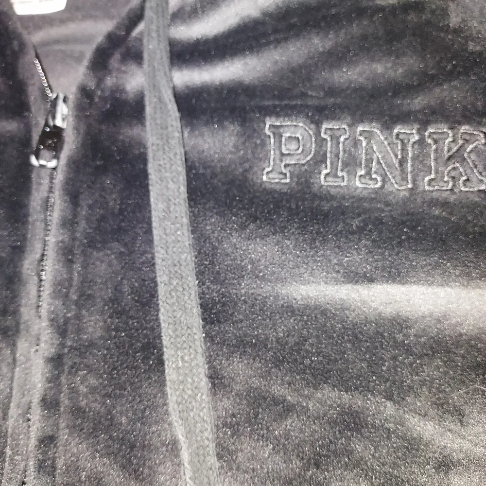 Sold - Picture 3 of 4